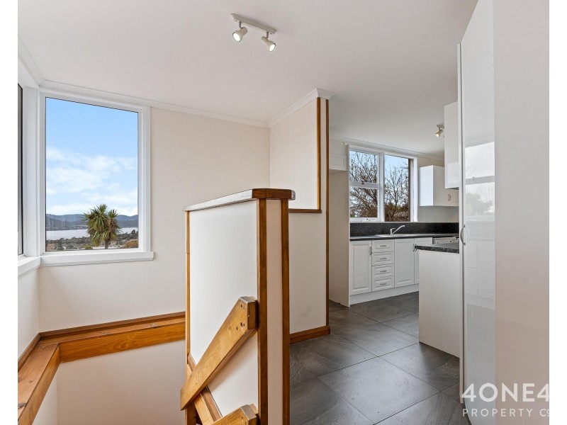 1 Junee Street, Chigwell TAS 7011