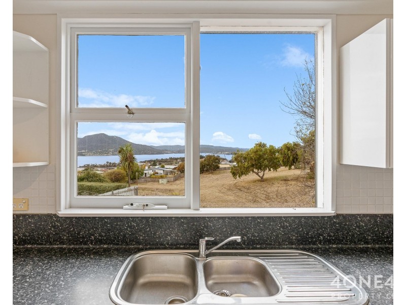 1 Junee Street, Chigwell TAS 7011