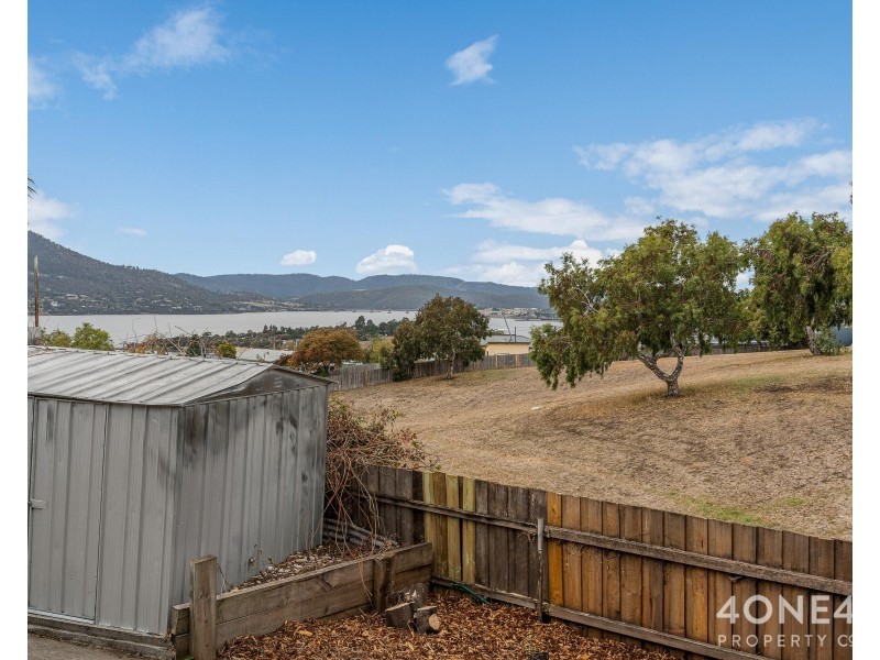 1 Junee Street, Chigwell TAS 7011