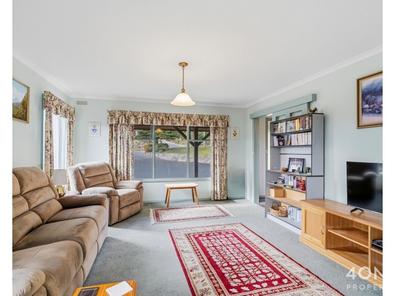 12 Turnbull Crescent, Rosetta TAS 7010