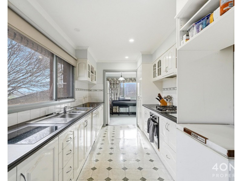 12 Turnbull Crescent, Rosetta TAS 7010