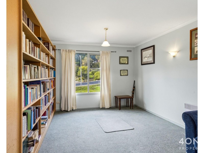 12 Turnbull Crescent, Rosetta TAS 7010