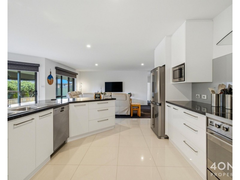 4 Peronne Court, Brighton TAS 7030