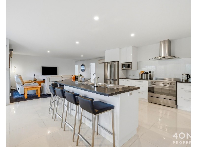 4 Peronne Court, Brighton TAS 7030