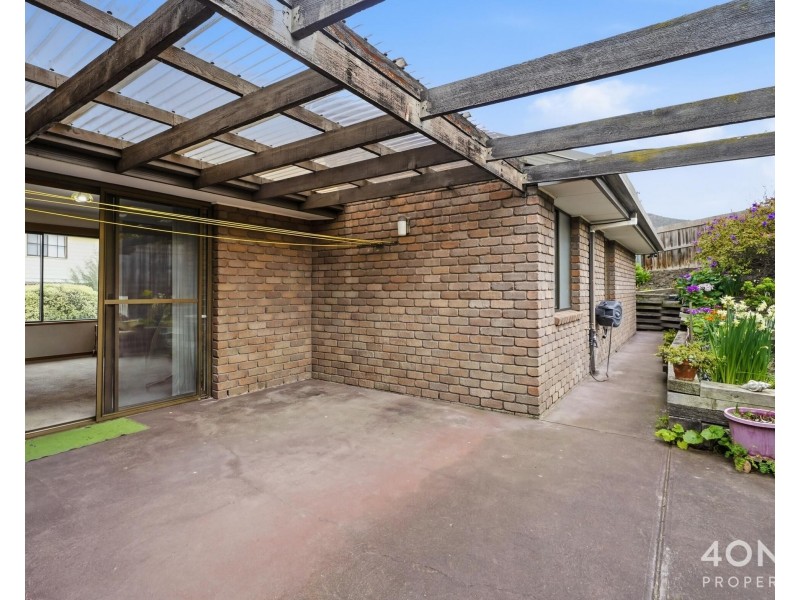 37 Chardonnay Drive, Berriedale TAS 7011