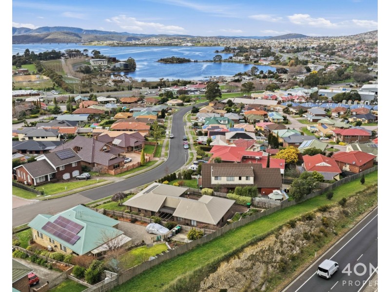 37 Chardonnay Drive, Berriedale TAS 7011