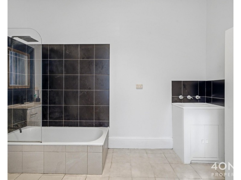99 Warwick Street, Hobart TAS 7000