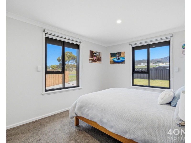 20 Malabar Road, Claremont TAS 7011