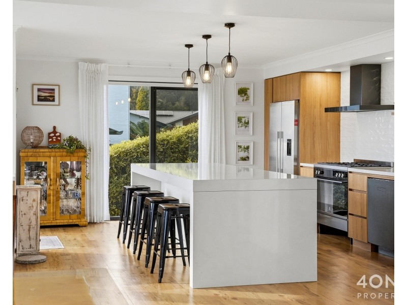 25 Bayside Drive, Lauderdale TAS 7021