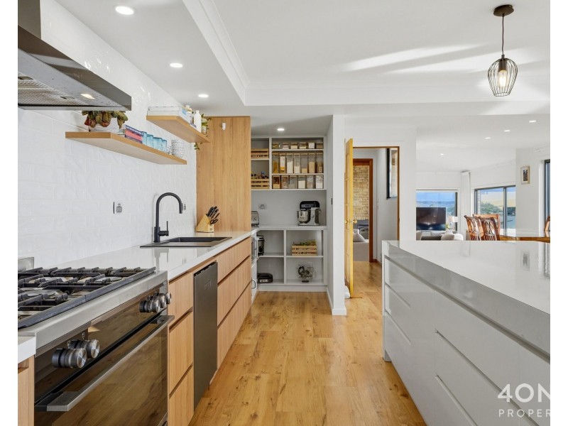 25 Bayside Drive, Lauderdale TAS 7021