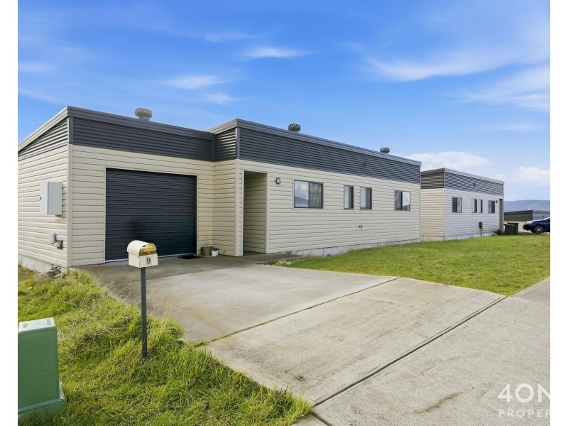 9 McGill Rise, Claremont TAS 7011