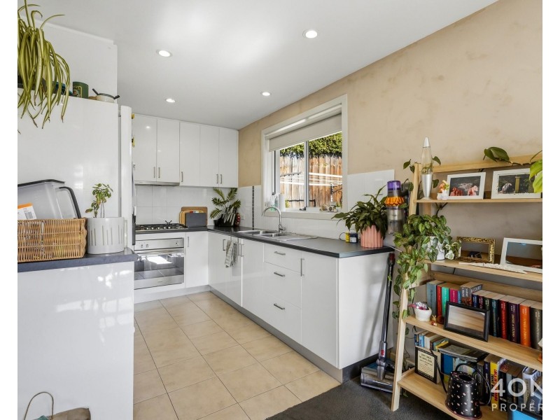 2/24 Joseph Link, Brighton TAS 7030