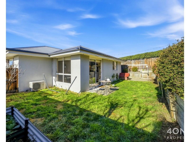 2/24 Joseph Link, Brighton TAS 7030