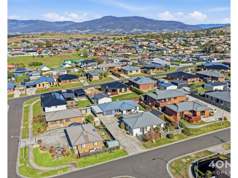 2/24 Joseph Link, Brighton TAS 7030