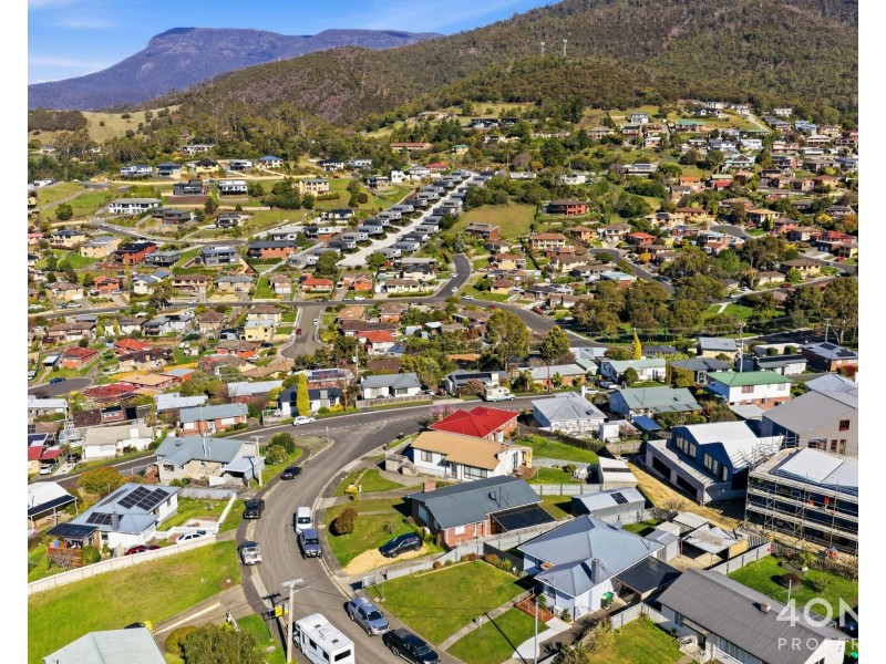 31 Coraki Street, Chigwell TAS 7011