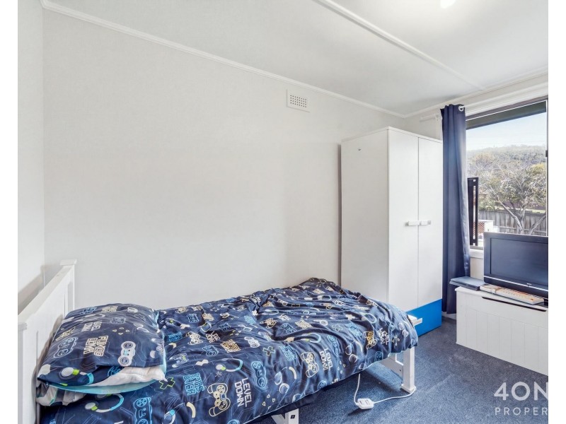 28 Centenary Crescent, Claremont TAS 7011