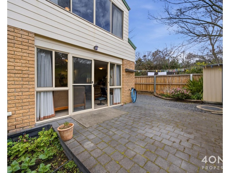 2/42 Forster Street, New Town TAS 7008