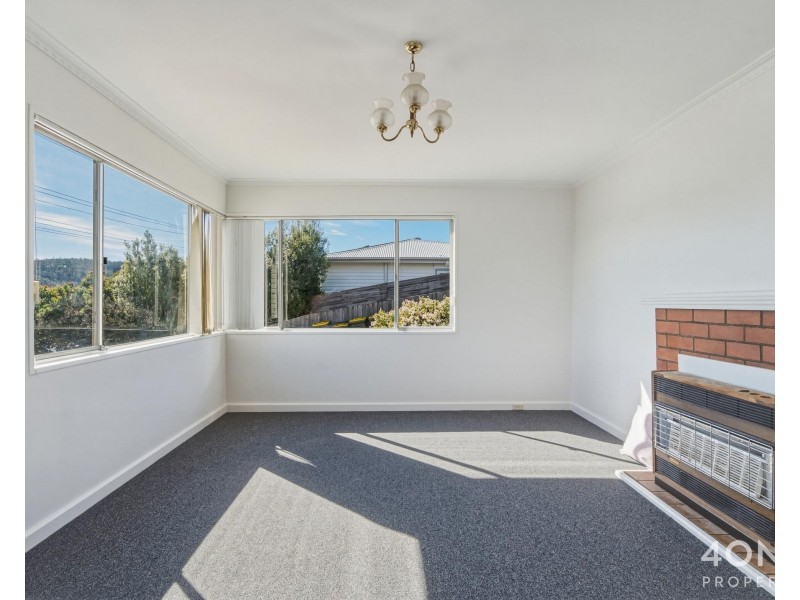 1/219 Cambridge Road, Warrane TAS 7018
