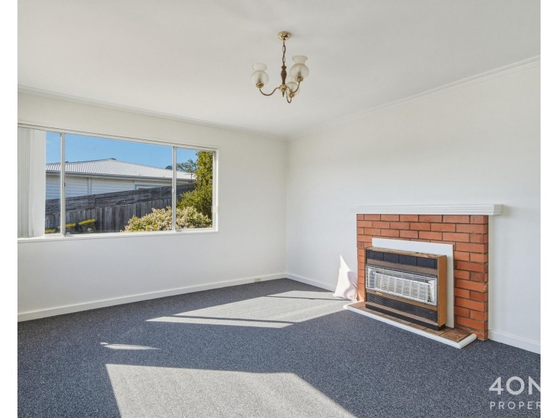 1/219 Cambridge Road, Warrane TAS 7018