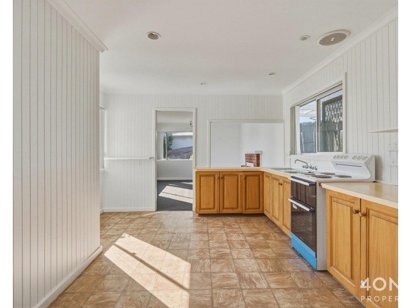 1/219 Cambridge Road, Warrane TAS 7018