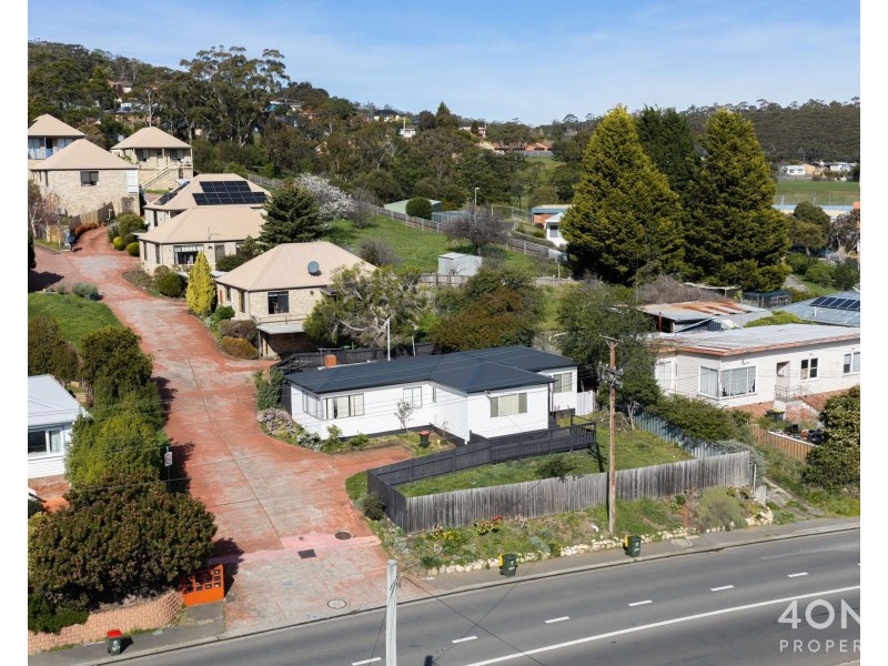 1/219 Cambridge Road, Warrane TAS 7018