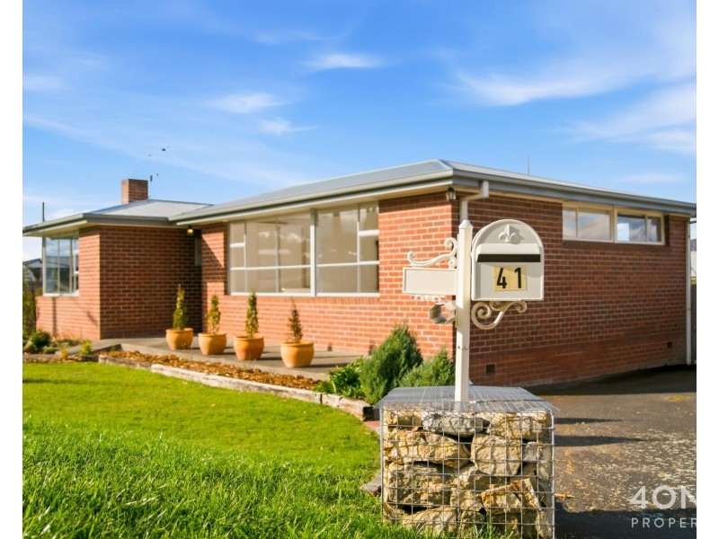 41 Adelphi Road, Claremont TAS 7011