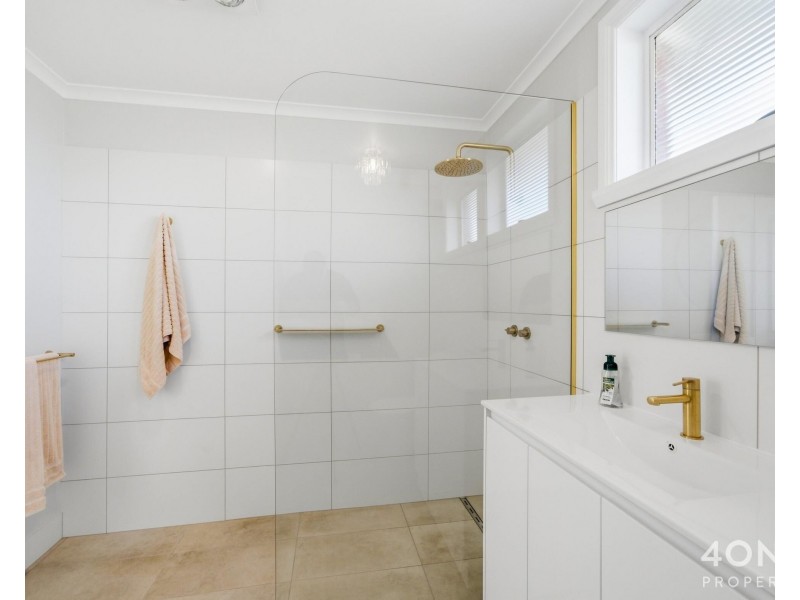 41 Adelphi Road, Claremont TAS 7011