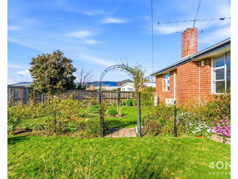 41 Adelphi Road, Claremont TAS 7011