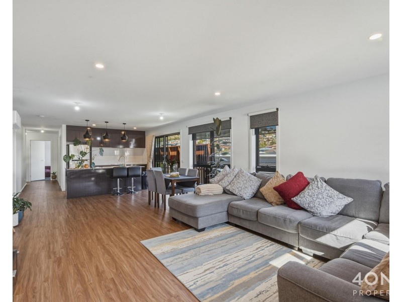 6 Stony Point Drive, Austins Ferry TAS 7011