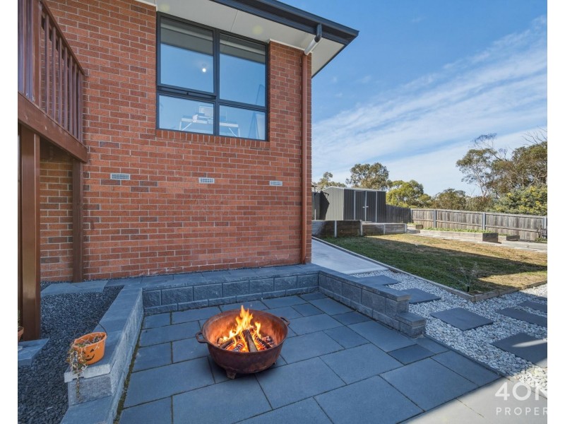 6 Stony Point Drive, Austins Ferry TAS 7011