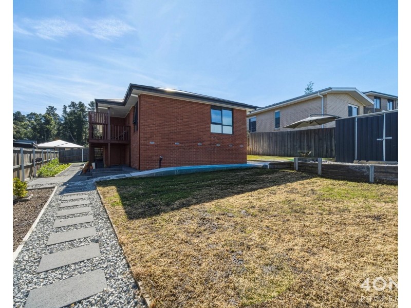 6 Stony Point Drive, Austins Ferry TAS 7011