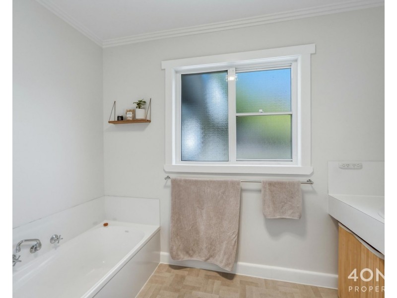 19 Laverack Court, Austins Ferry TAS 7011