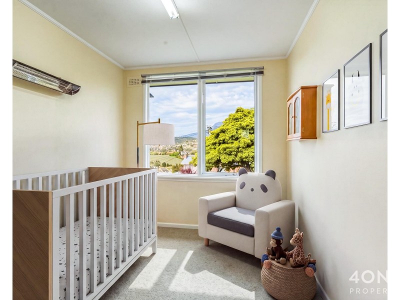10 Jimbirn Street, Berriedale TAS 7011