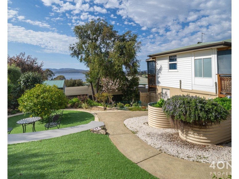 10 Jimbirn Street, Berriedale TAS 7011