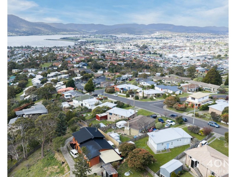 13 Garfield Road, Glenorchy TAS 7010