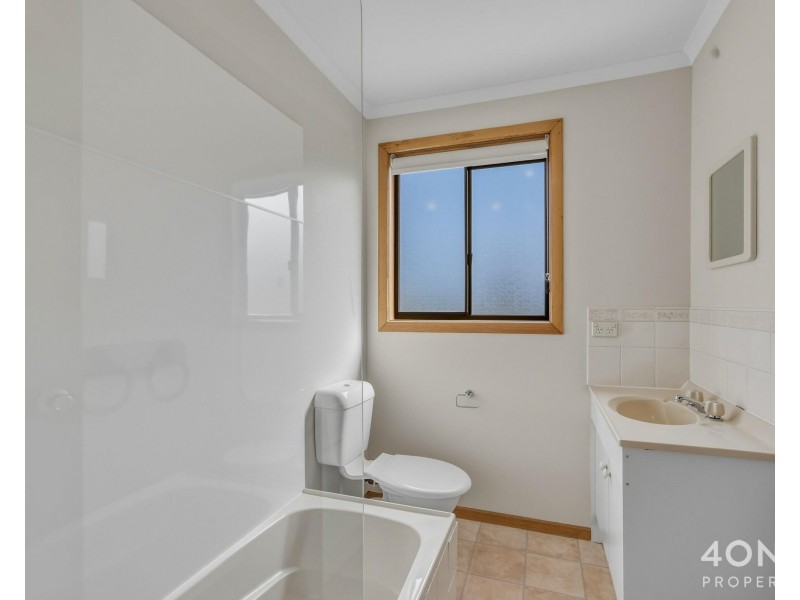 5/88a Hilton Road, Claremont TAS 7011