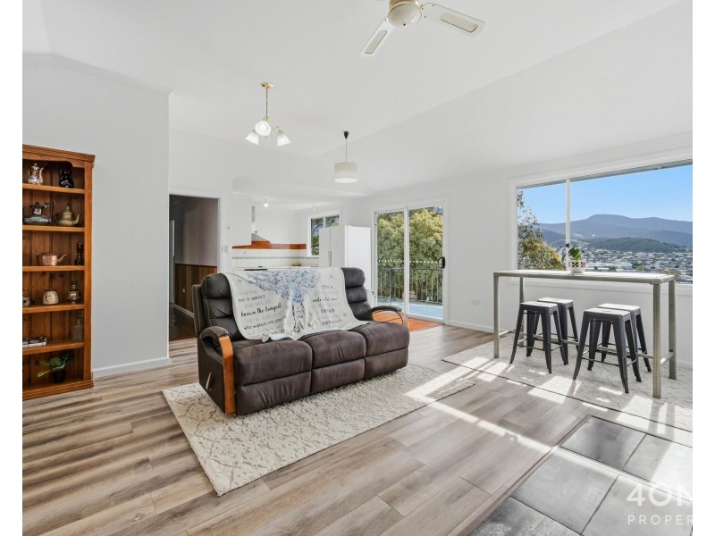 10 Panorama Court, Glenorchy TAS 7010