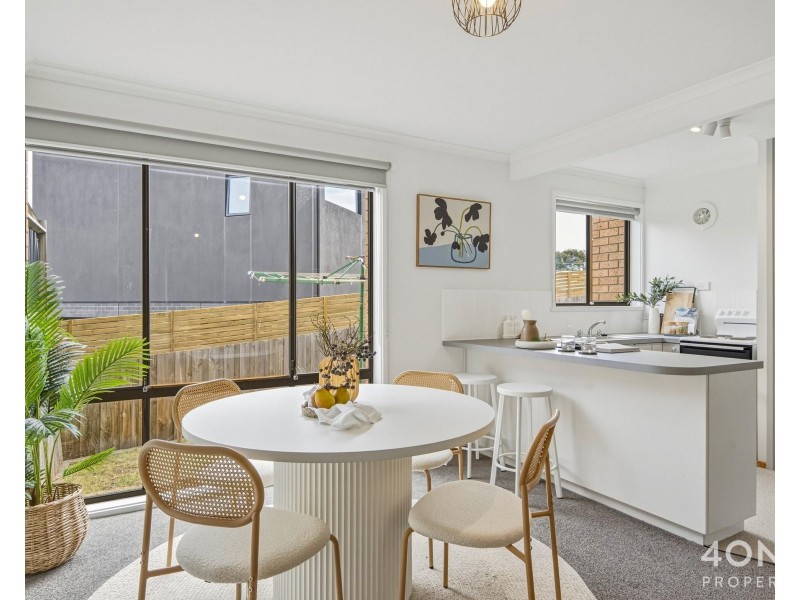 23/4 Clifford Court, Howrah TAS 7018