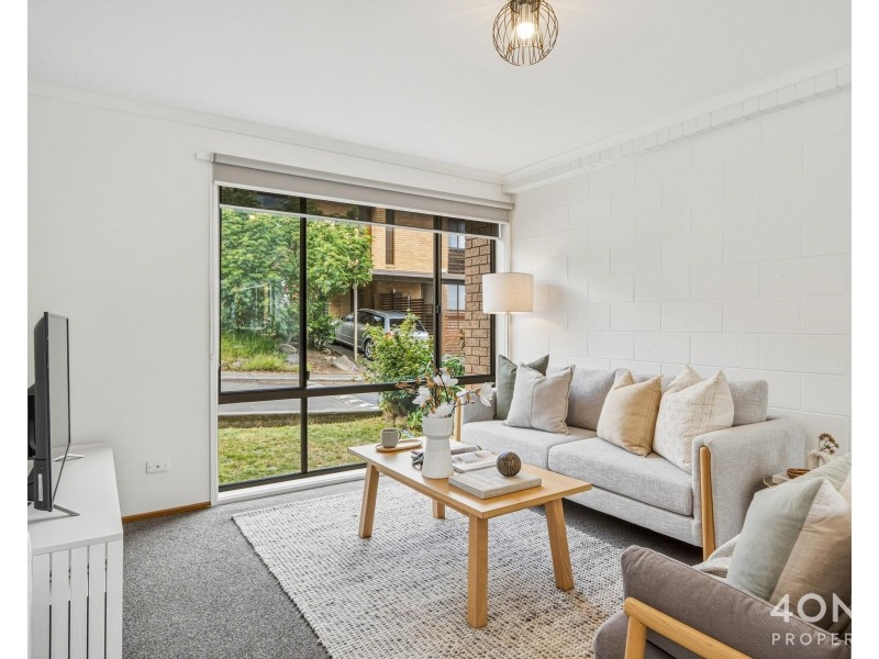 23/4 Clifford Court, Howrah TAS 7018