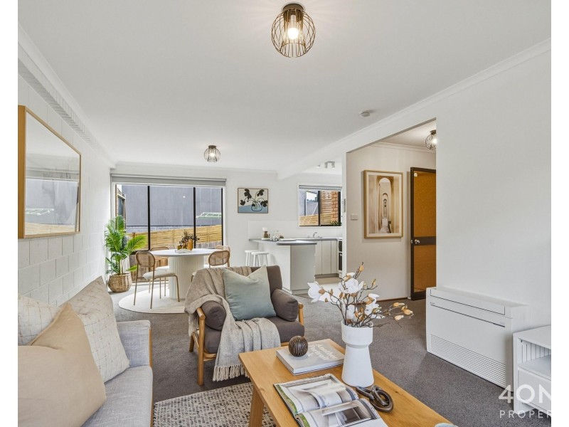 23/4 Clifford Court, Howrah TAS 7018