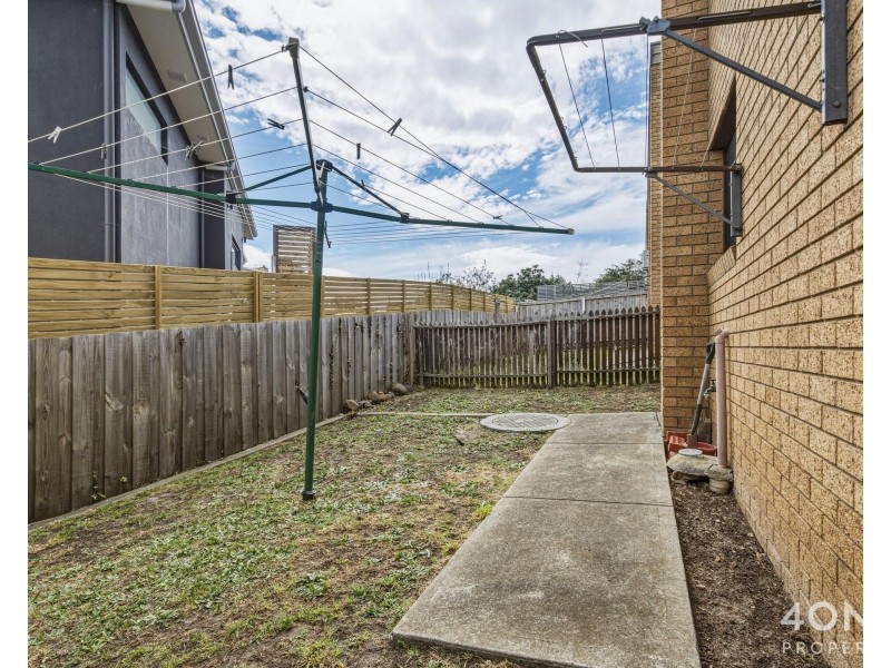 23/4 Clifford Court, Howrah TAS 7018