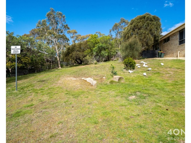 16 Lachlan Drive, Mount Nelson TAS 7007
