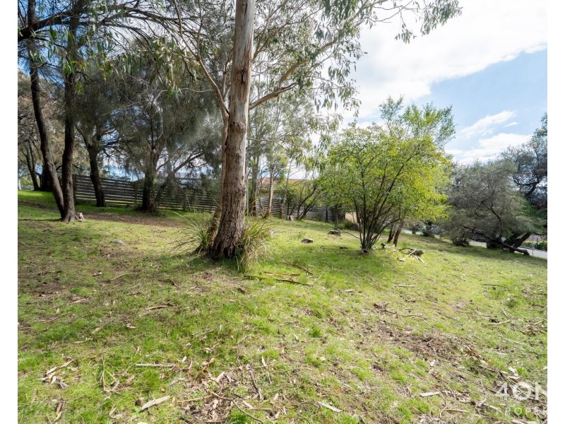 16 Lachlan Drive, Mount Nelson TAS 7007
