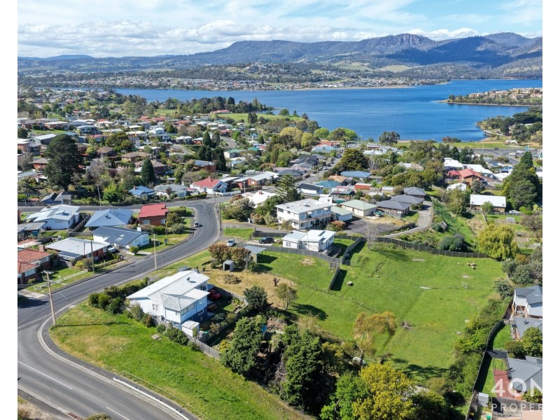 9 Leighland Road, Claremont TAS 7011