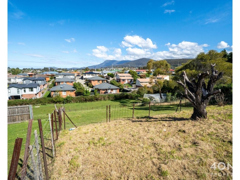 9 Leighland Road, Claremont TAS 7011