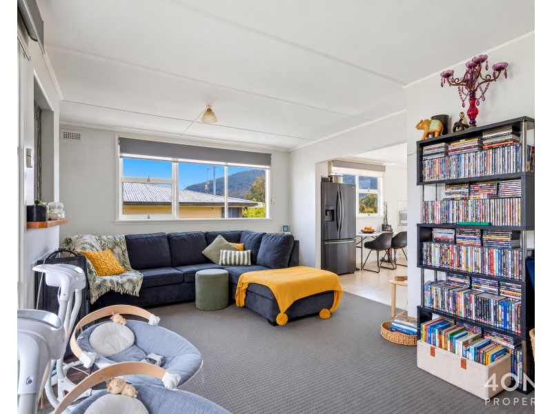 32 Dixon Street, New Norfolk TAS 7140
