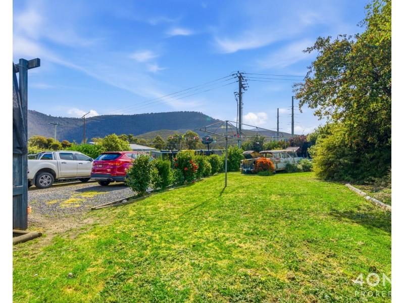 32 Dixon Street, New Norfolk TAS 7140