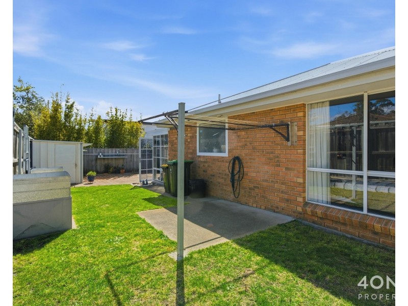14A Wellington Road, Lindisfarne TAS 7015