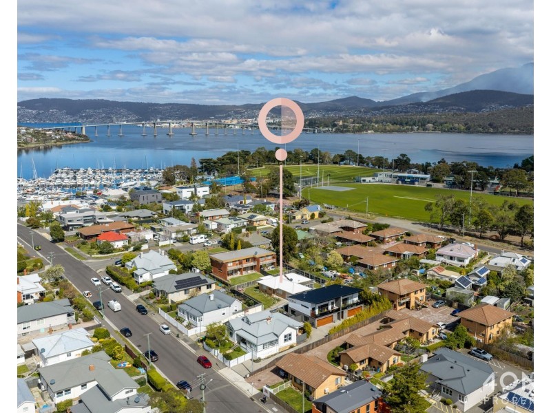 14A Wellington Road, Lindisfarne TAS 7015
