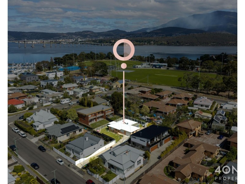 14A Wellington Road, Lindisfarne TAS 7015